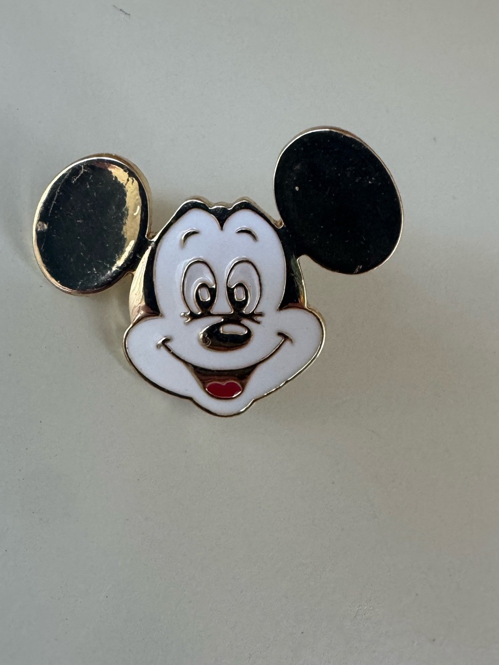 Disney Mickey Mouse face Pin
